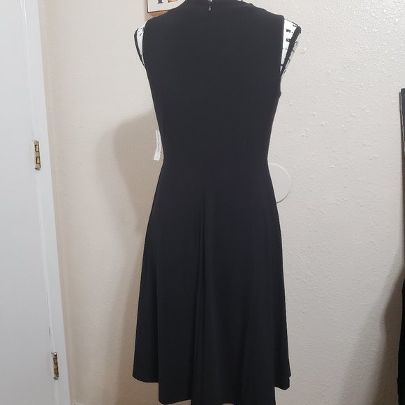 Black dress Cutout neck by Jones Studio Size 2 NWT - Picture 3 of 8